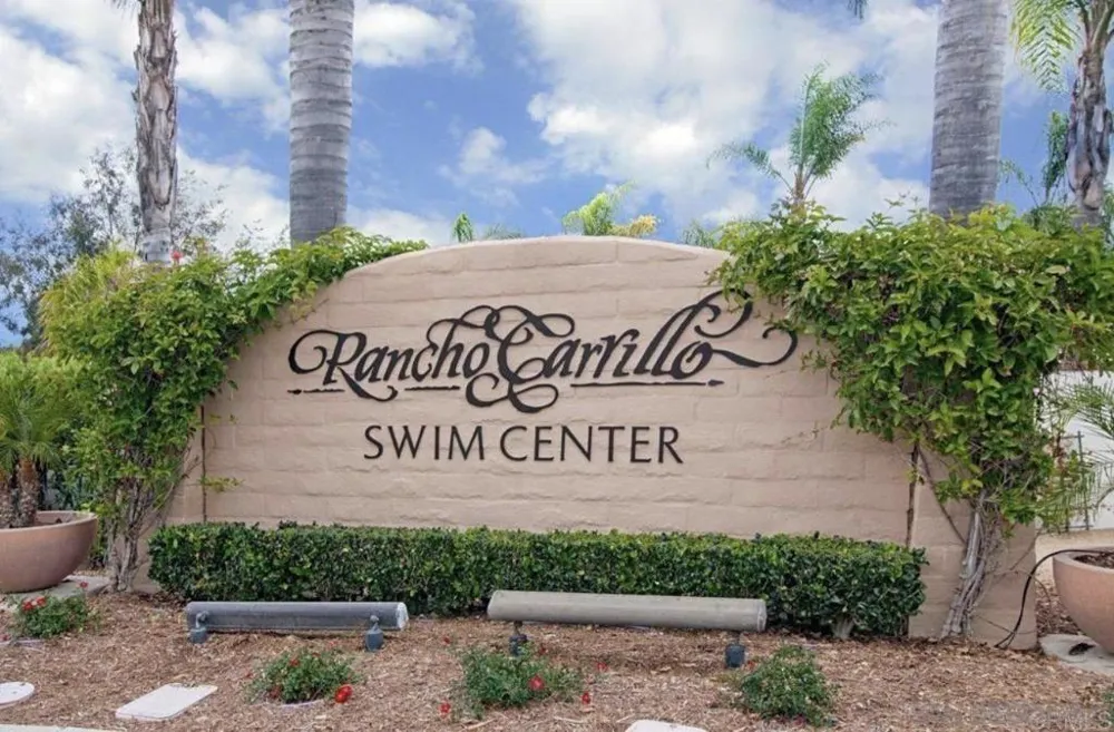 6371 Paseo Corono Carlsbad, CA 92009