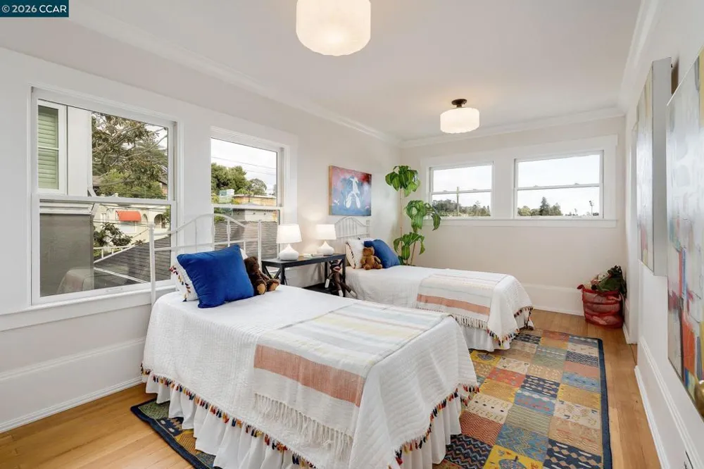 362 Magnolia Ave Piedmont, CA 94611