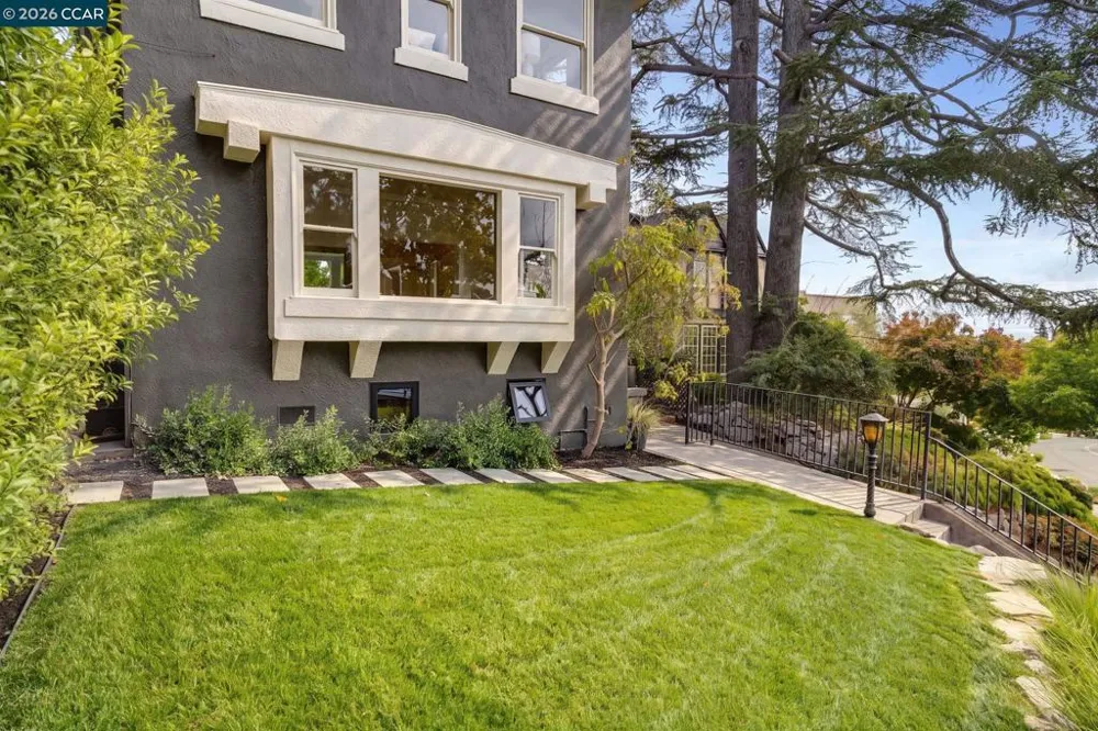 362 Magnolia Ave Piedmont, CA 94611