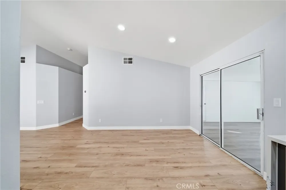19735 Skyview Court Canyon Country, CA 91351