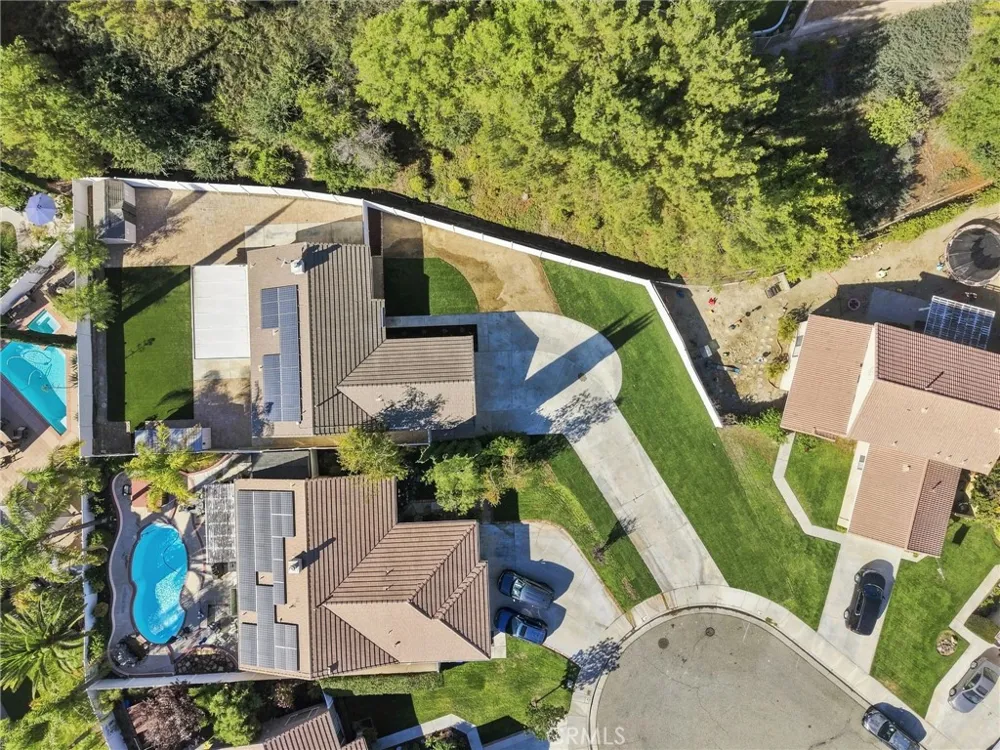 19735 Skyview Court Canyon Country, CA 91351