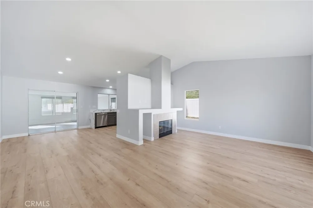 19735 Skyview Court Canyon Country, CA 91351
