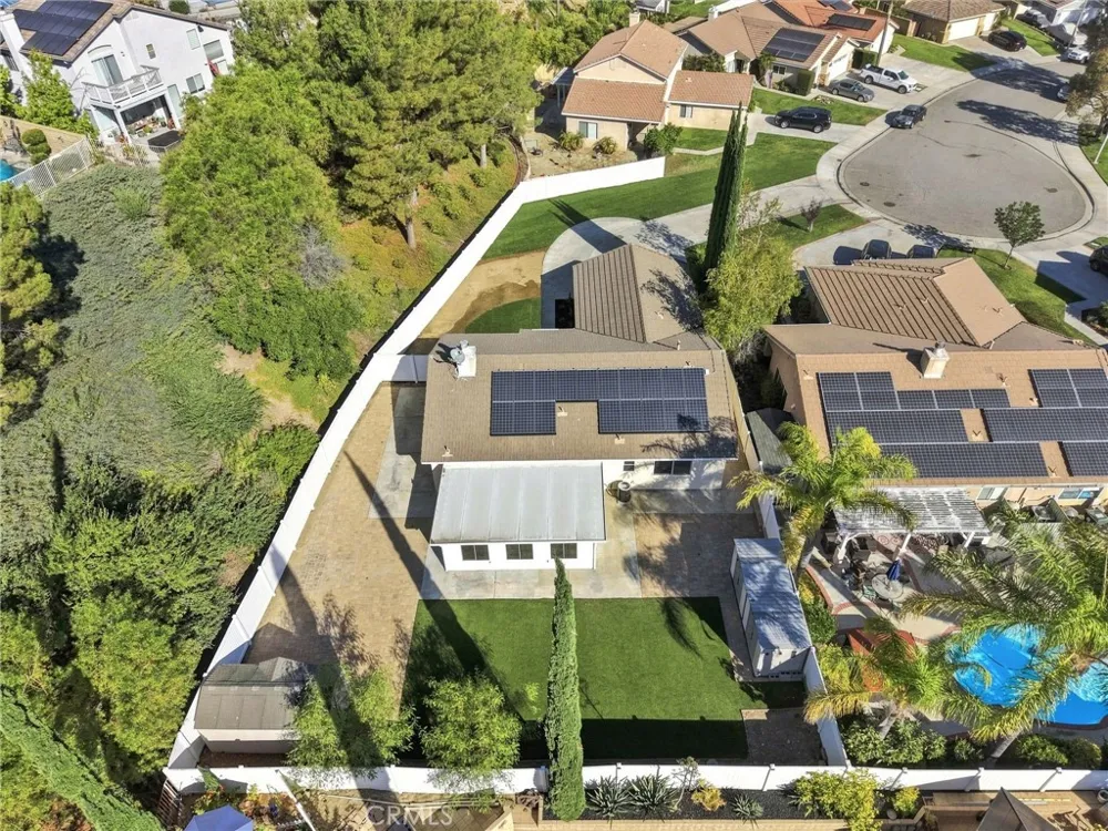 19735 Skyview Court Canyon Country, CA 91351