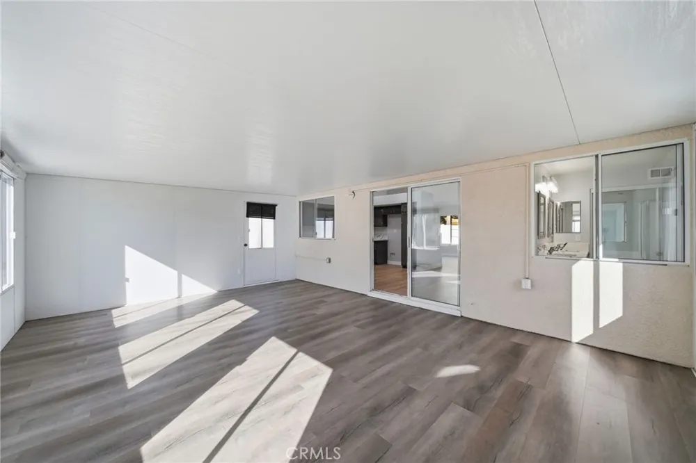 19735 Skyview Court Canyon Country, CA 91351