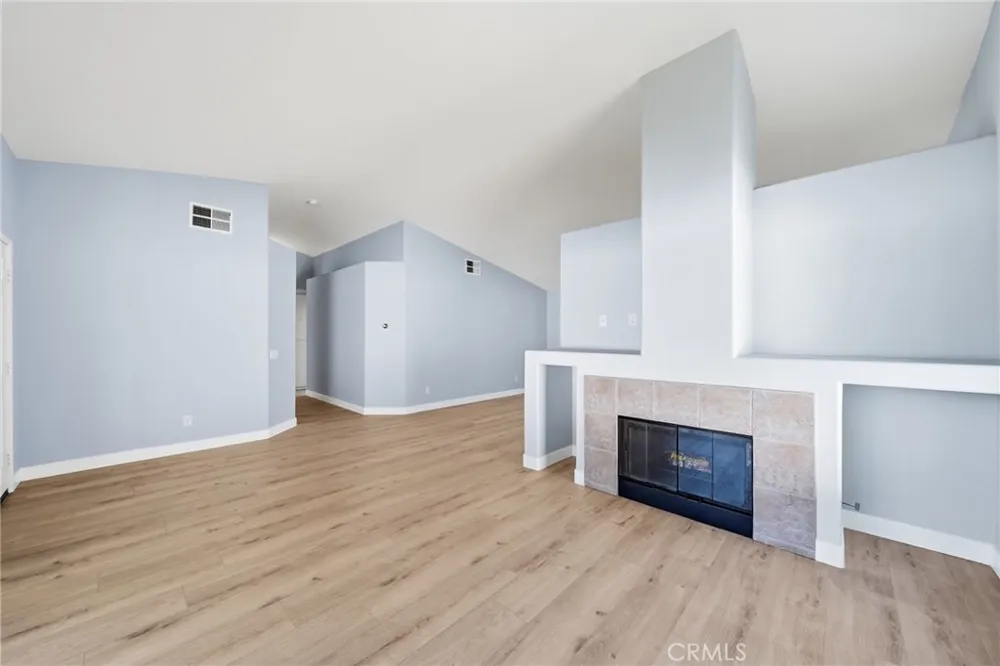 19735 Skyview Court Canyon Country, CA 91351