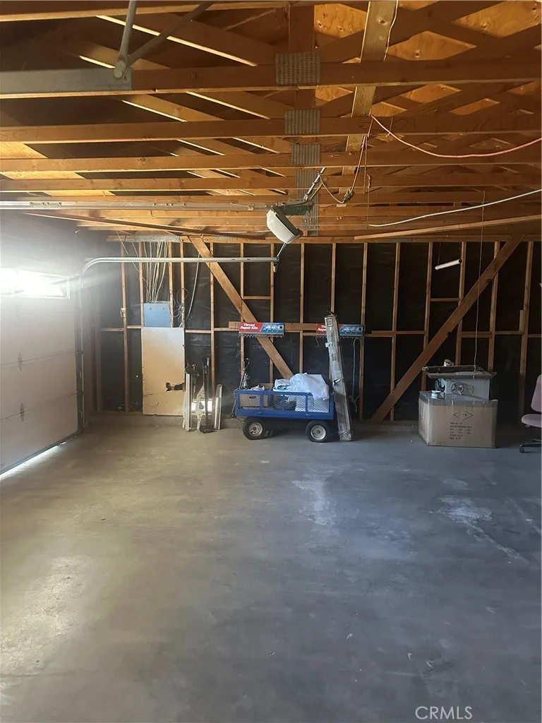 17821 Longmeadow Palmdale, CA 93591