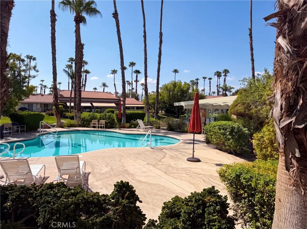 120 Willow Lake Palm Desert, CA 92260