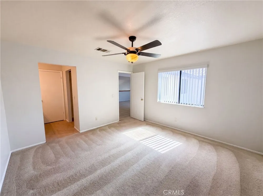 120 Willow Lake Palm Desert, CA 92260