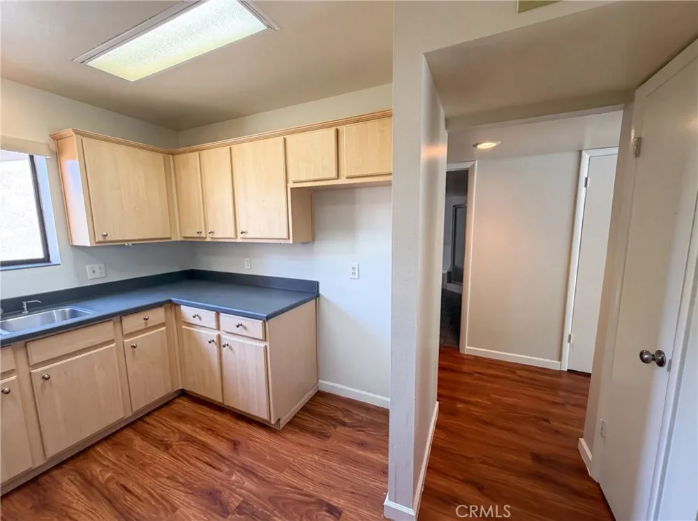 120 Willow Lake Palm Desert, CA 92260