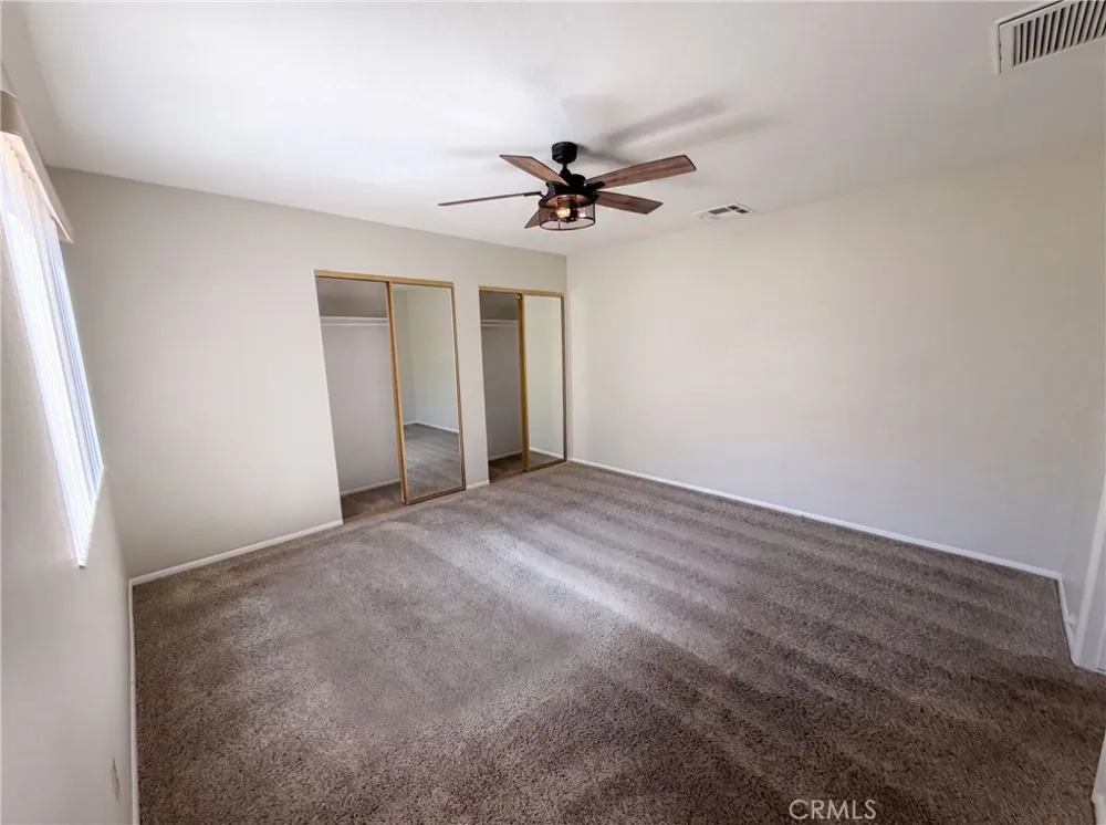 120 Willow Lake Palm Desert, CA 92260