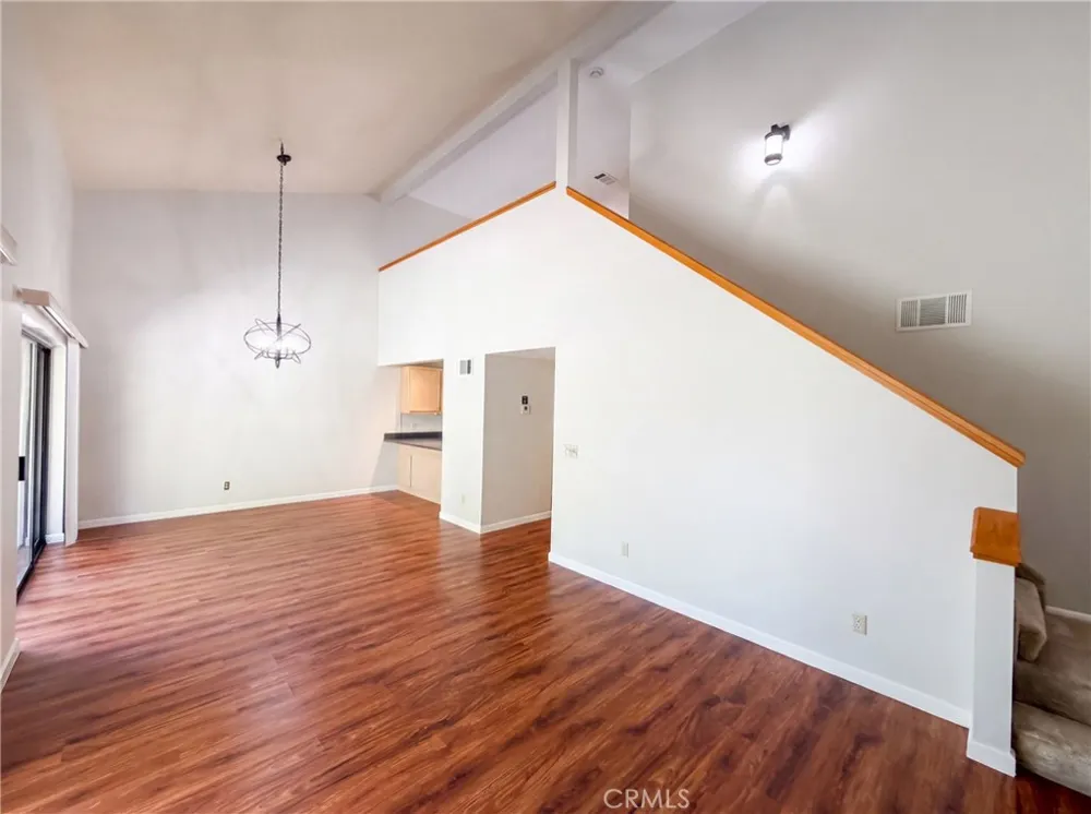 120 Willow Lake Palm Desert, CA 92260