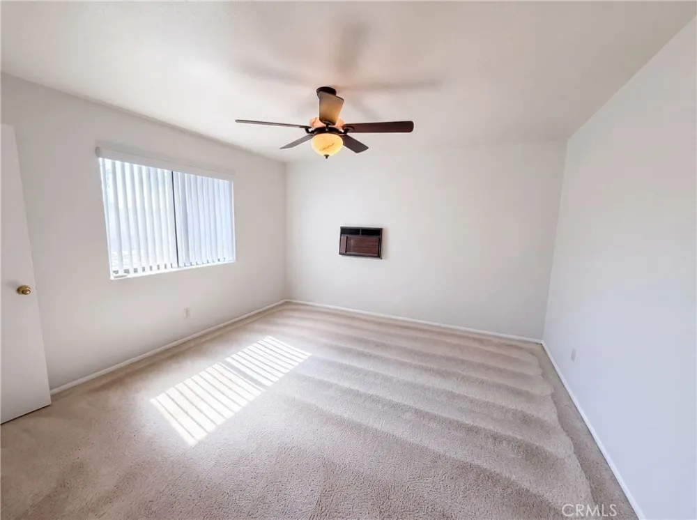 120 Willow Lake Palm Desert, CA 92260