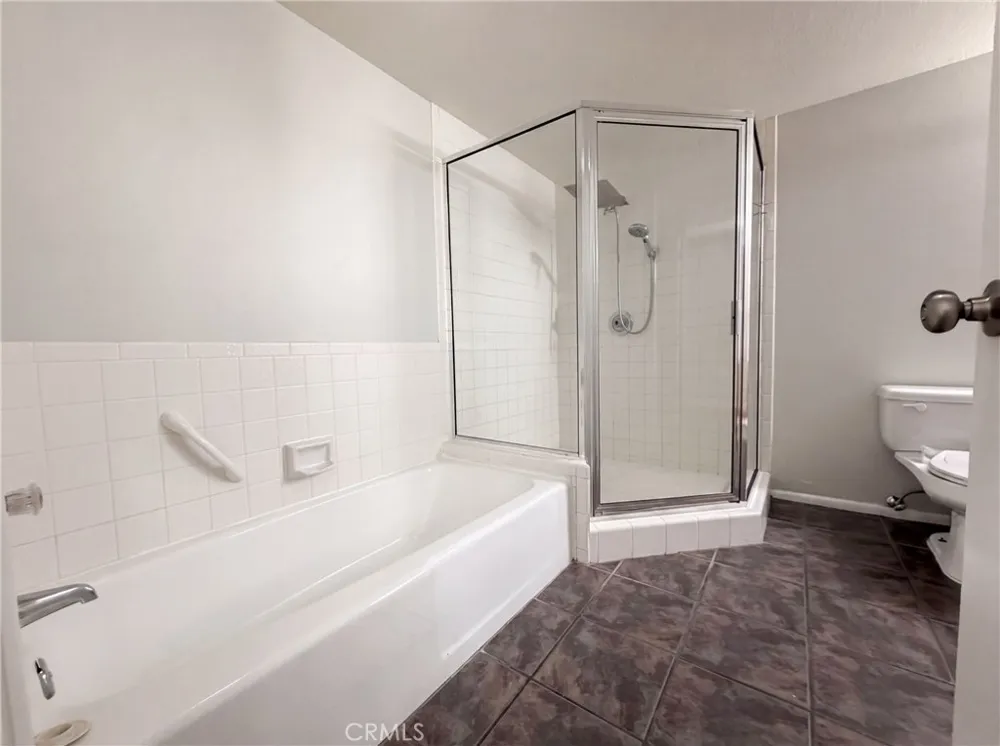 120 Willow Lake Palm Desert, CA 92260
