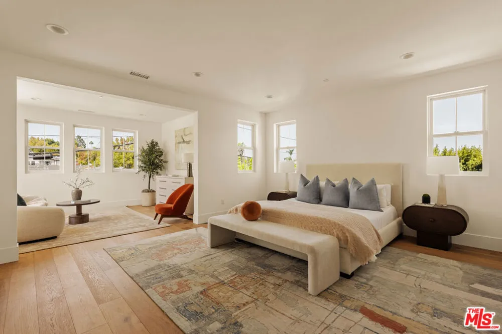 9521 Cattaraugus Avenue Los Angeles, CA 90034
