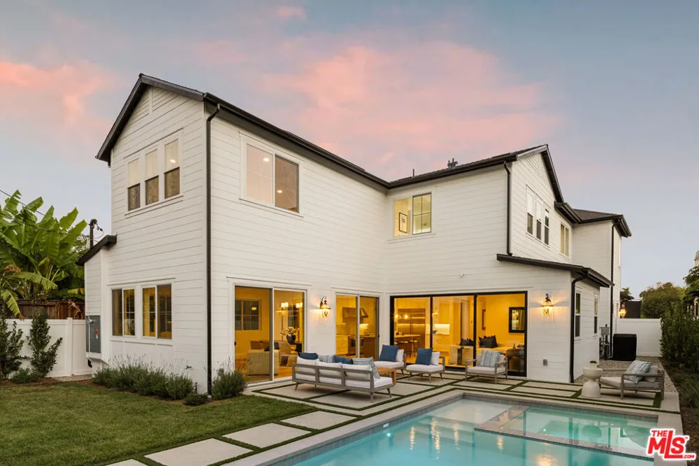 9521 Cattaraugus Avenue Los Angeles, CA 90034