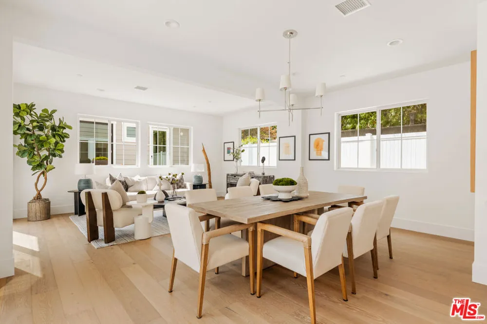 2803 Cardiff Avenue Los Angeles, CA 90034
