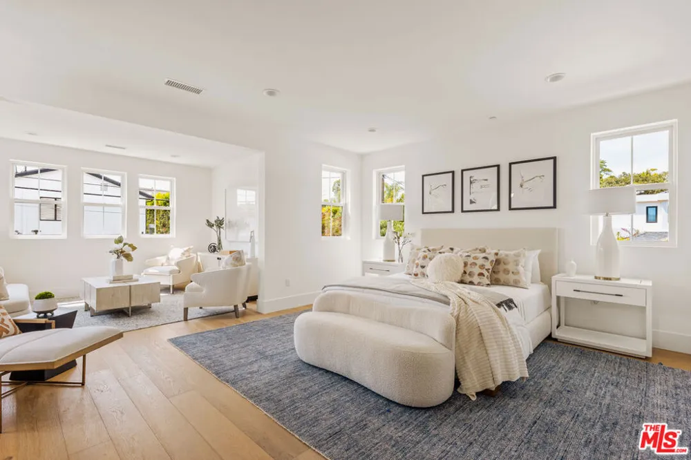 2803 Cardiff Avenue Los Angeles, CA 90034