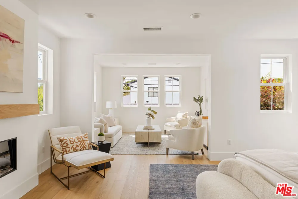 2803 Cardiff Avenue Los Angeles, CA 90034