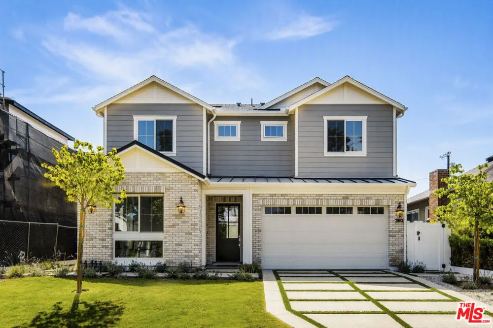 2803 Cardiff Avenue Los Angeles, CA 90034