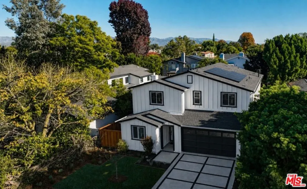4328 Wilkinson Avenue Studio City, CA 91604