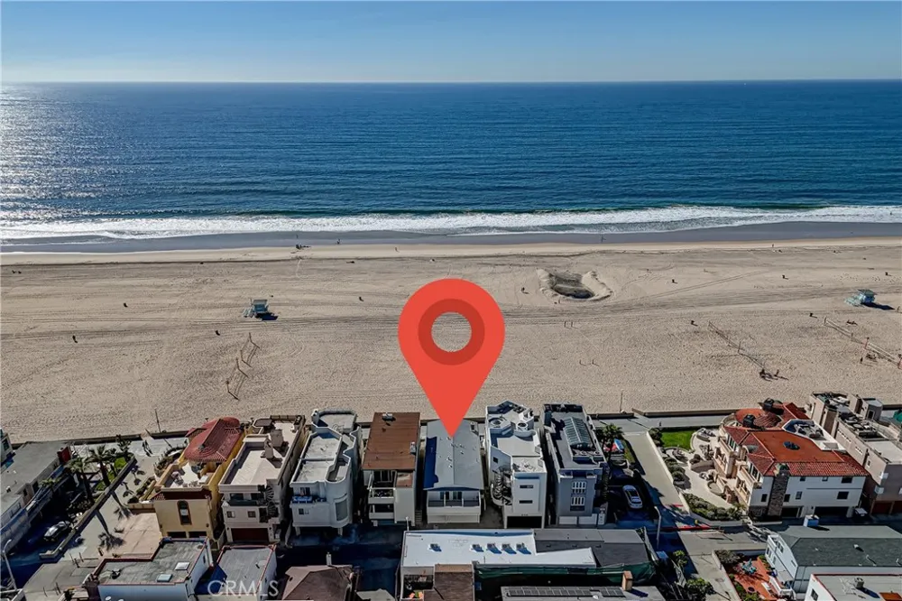 528 The Strand Hermosa Beach, CA 90254