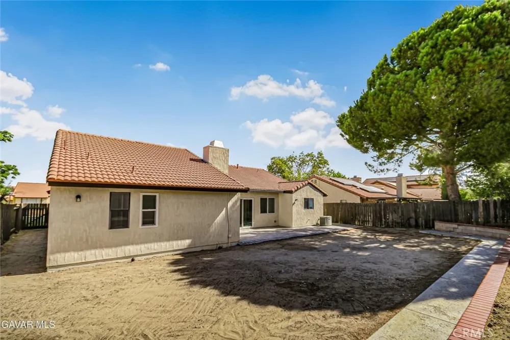5168 Blue Sage Road Palmdale, CA 93552