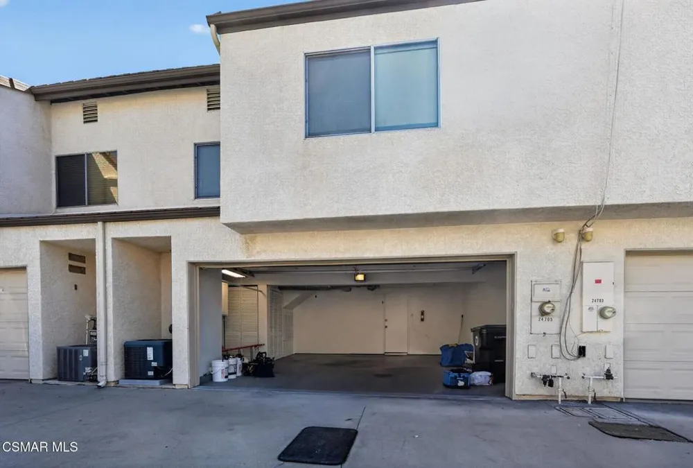 24705 Masters Cup Way Valencia, CA 91355
