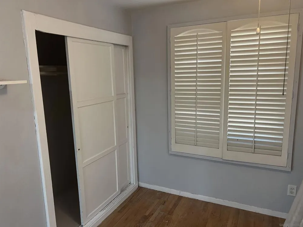 6161 Horton Dr. La Mesa, CA 91942