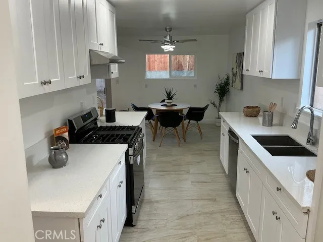 1458 243rd Street Harbor City, CA 90710