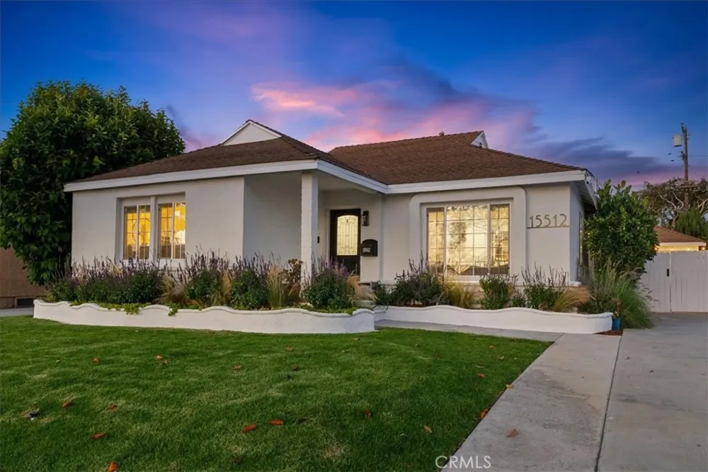 15512 Ermanita Gardena, CA 90249