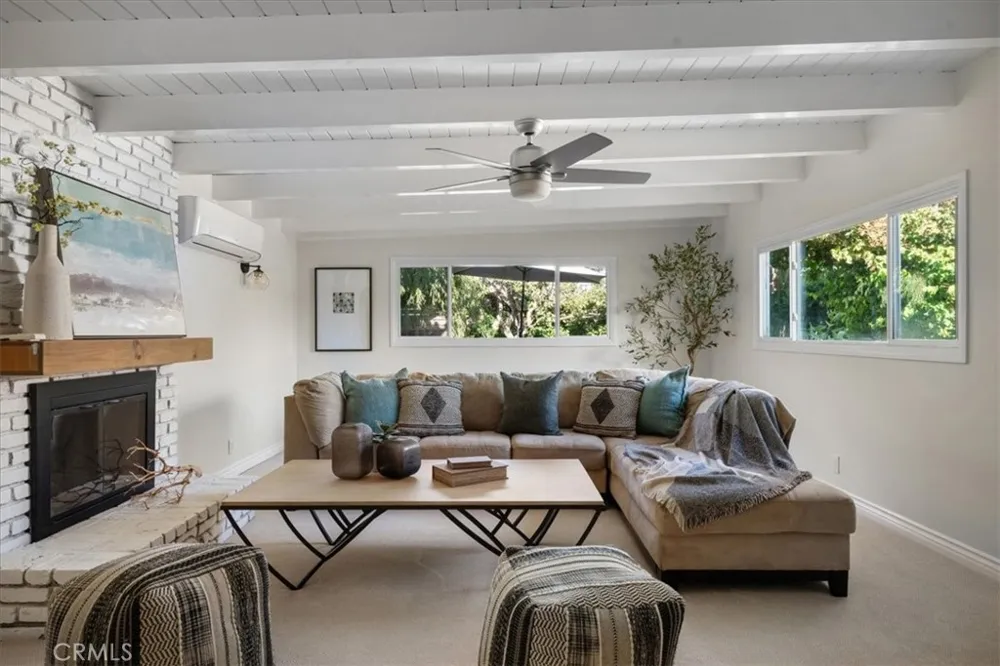 15512 Ermanita Gardena, CA 90249