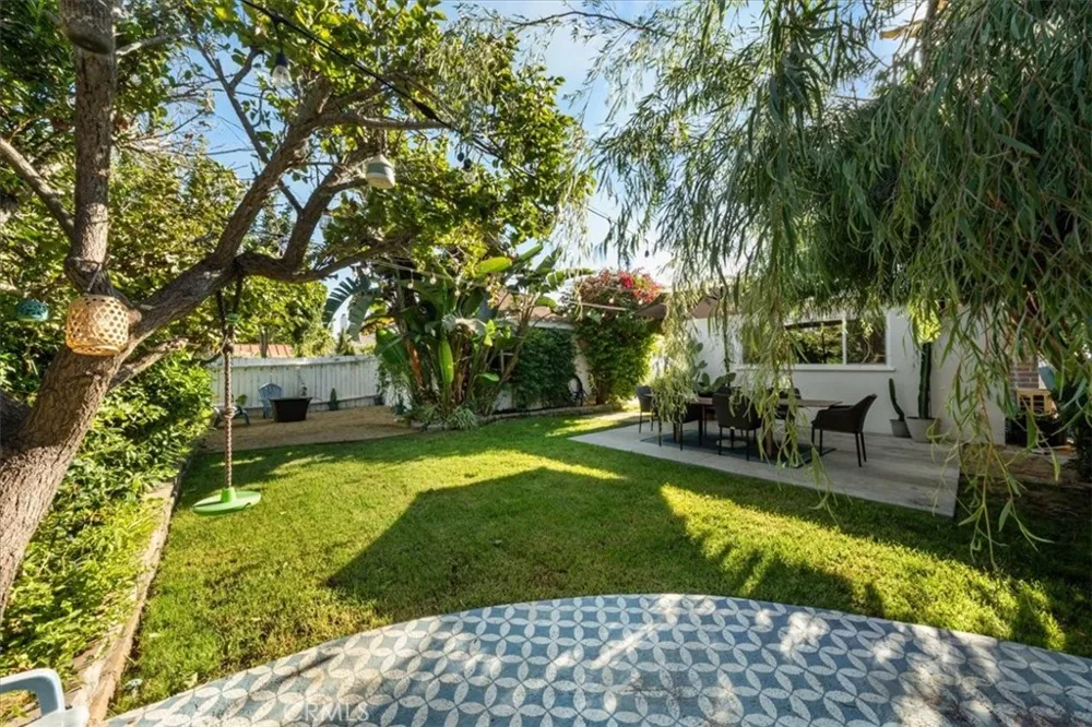 15512 Ermanita Gardena, CA 90249