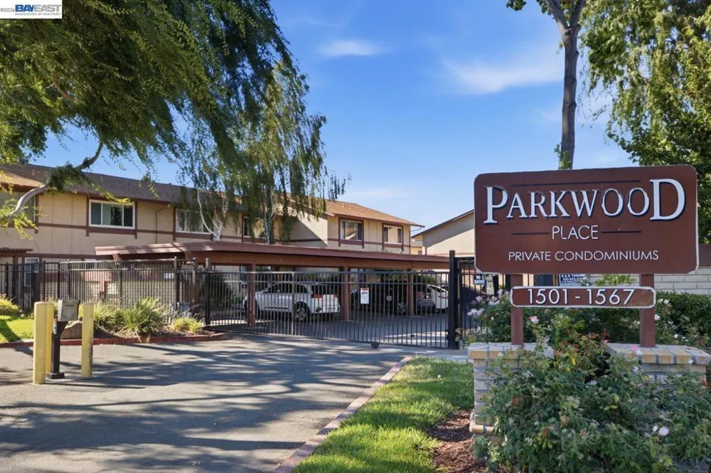 1526 Parkwood Pl Concord, CA 94521