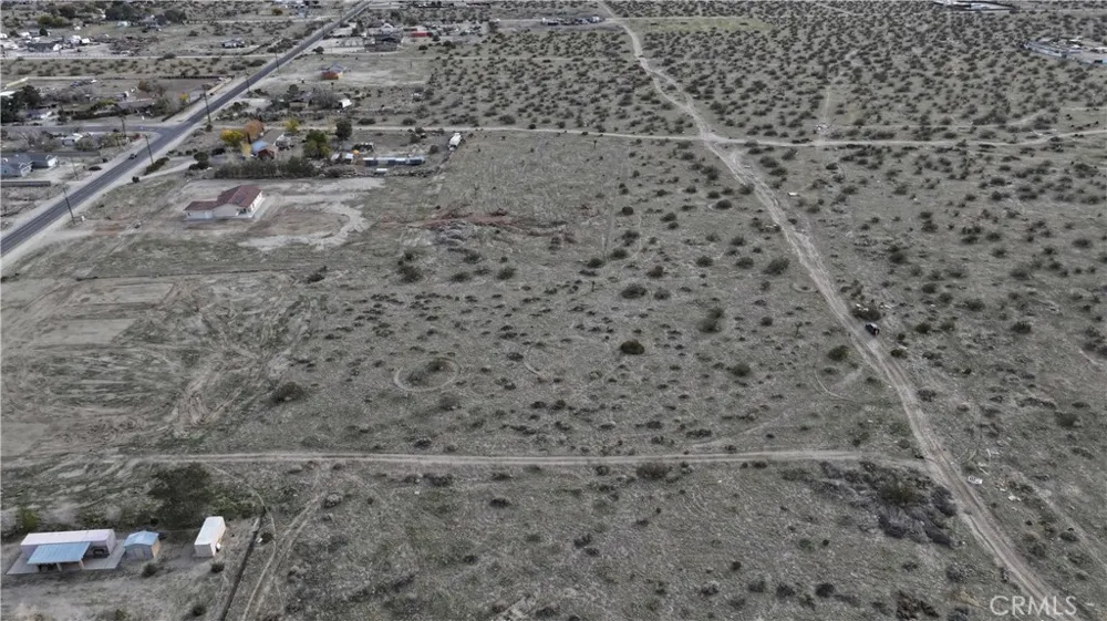 2 E Avenue S2 Sun Village, CA 93543