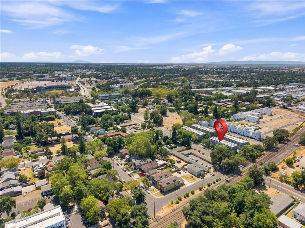 409 Harriet Lane West Sacramento, CA 95605