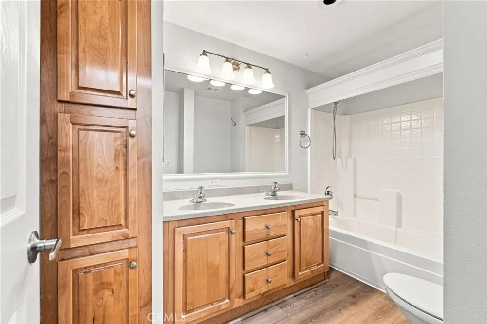 409 Harriet Lane West Sacramento, CA 95605