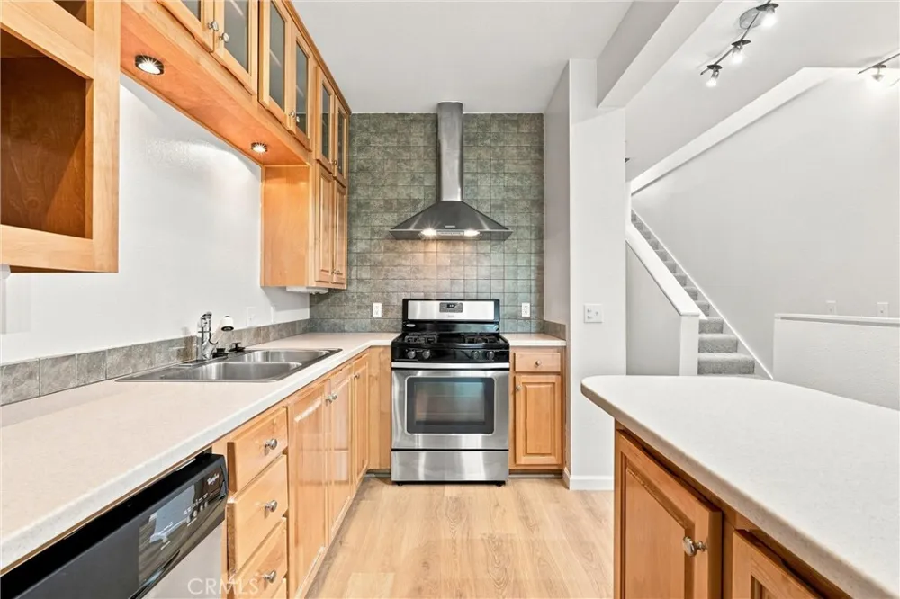 409 Harriet Lane West Sacramento, CA 95605