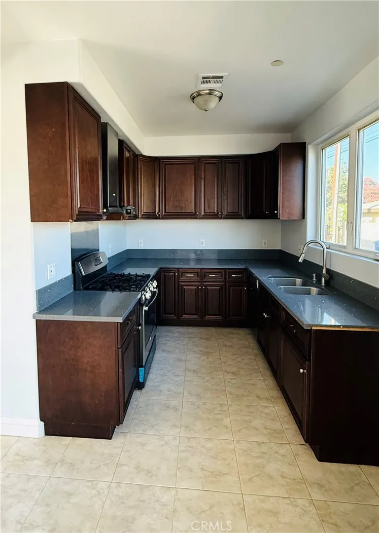 1500 Palm Avenue #E San Gabriel, CA 91776
