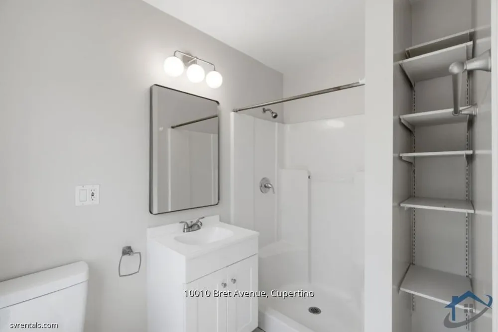 10010 Bret Avenue Cupertino, CA 95014