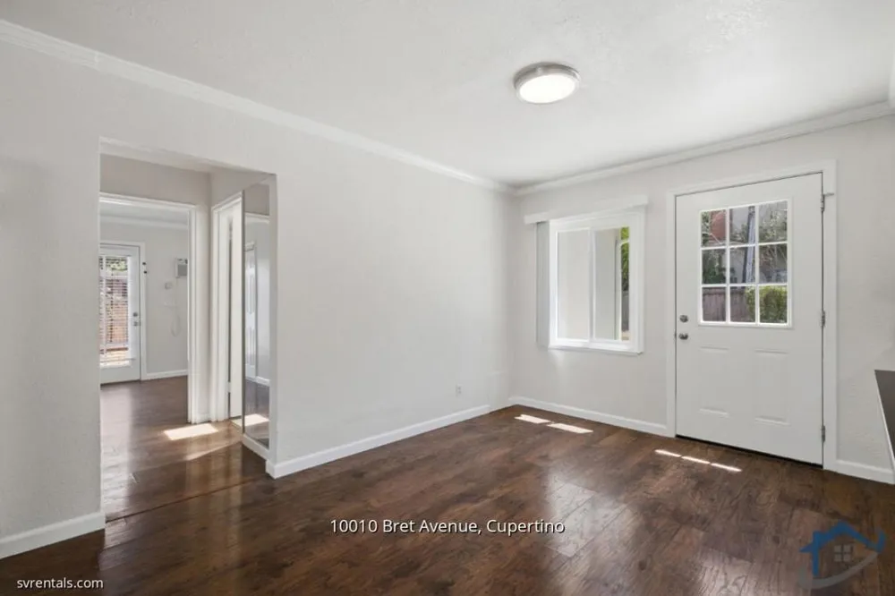 10010 Bret Avenue Cupertino, CA 95014
