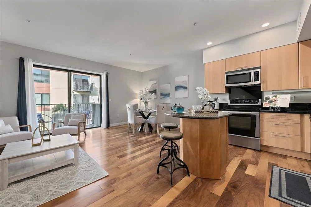 88 Bush Street #3158 San Jose, CA 95126