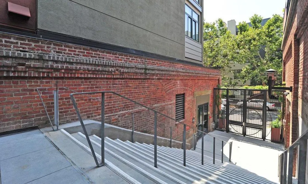 88 Bush Street #3158 San Jose, CA 95126