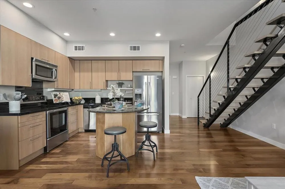88 Bush Street #3158 San Jose, CA 95126