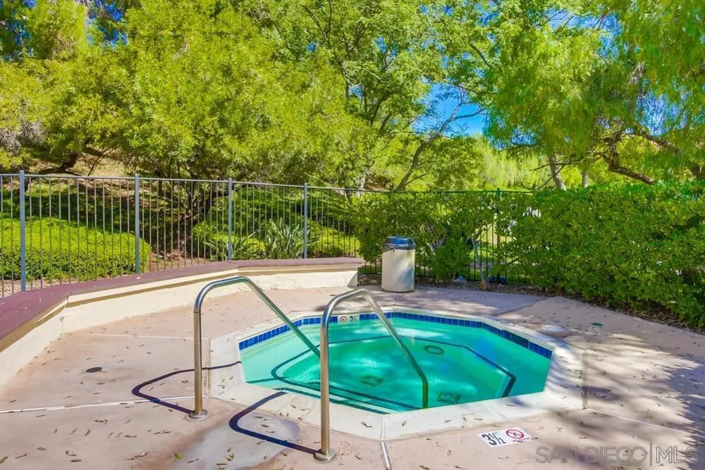 619 Maze Glen Escondido, CA 92025