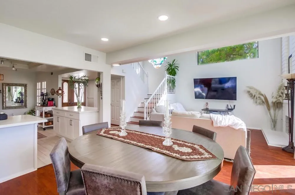 619 Maze Glen Escondido, CA 92025