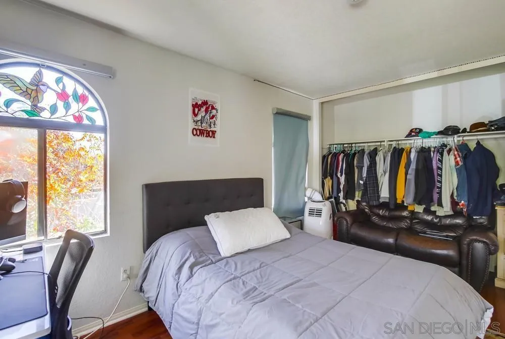 619 Maze Glen Escondido, CA 92025
