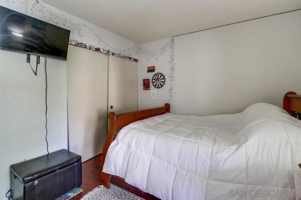 619 Maze Glen Escondido, CA 92025
