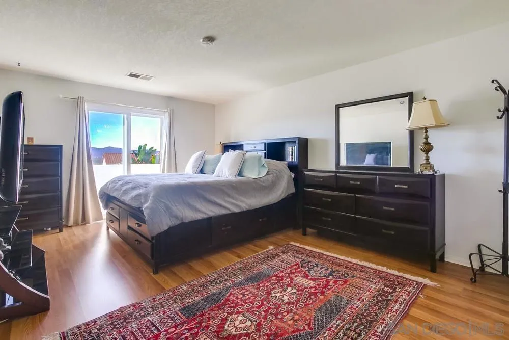 619 Maze Glen Escondido, CA 92025