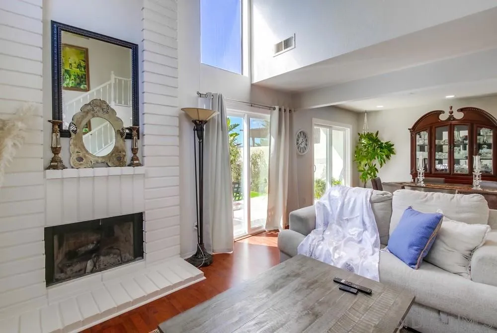 619 Maze Glen Escondido, CA 92025