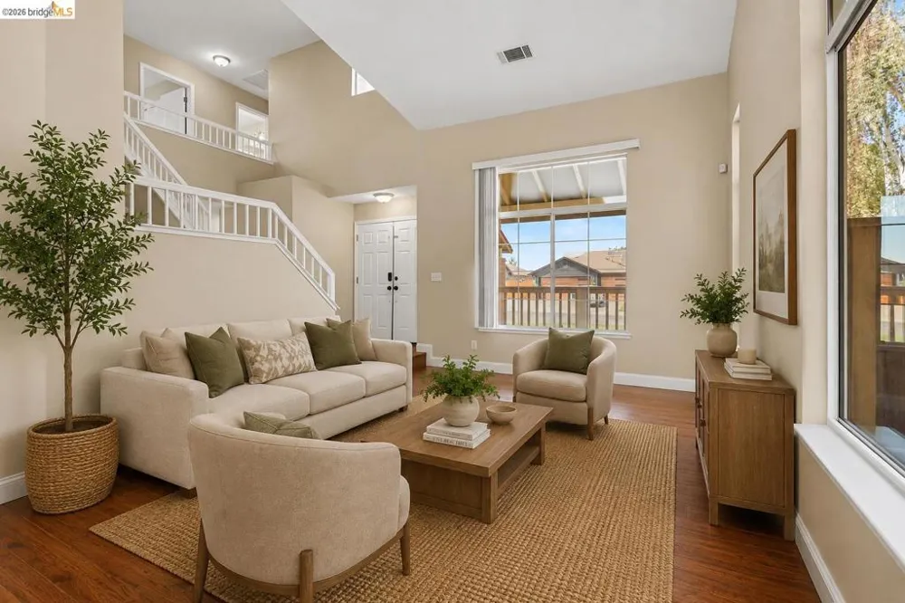 4674 La Vista Dr Oakley, CA 94561